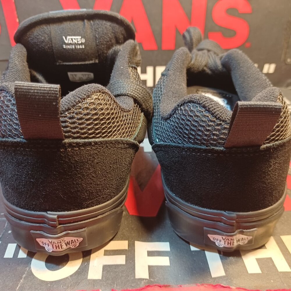Vans Men's 8/Women's 9.5 Knu Skool Triple Black/Black VN0009QCBKA - Picture 10 of 12